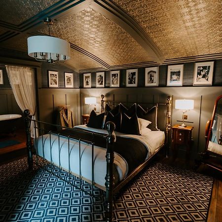 Sheddington Manor - 2 Bedroom Guest House & Cinema Belfast Exterior foto